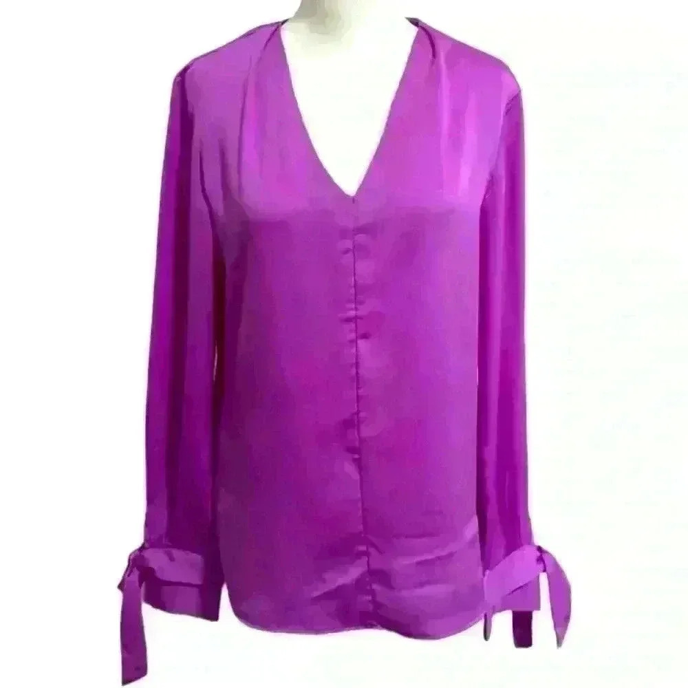 Women’s Banana Republic Orchid V-Neck Blouse
